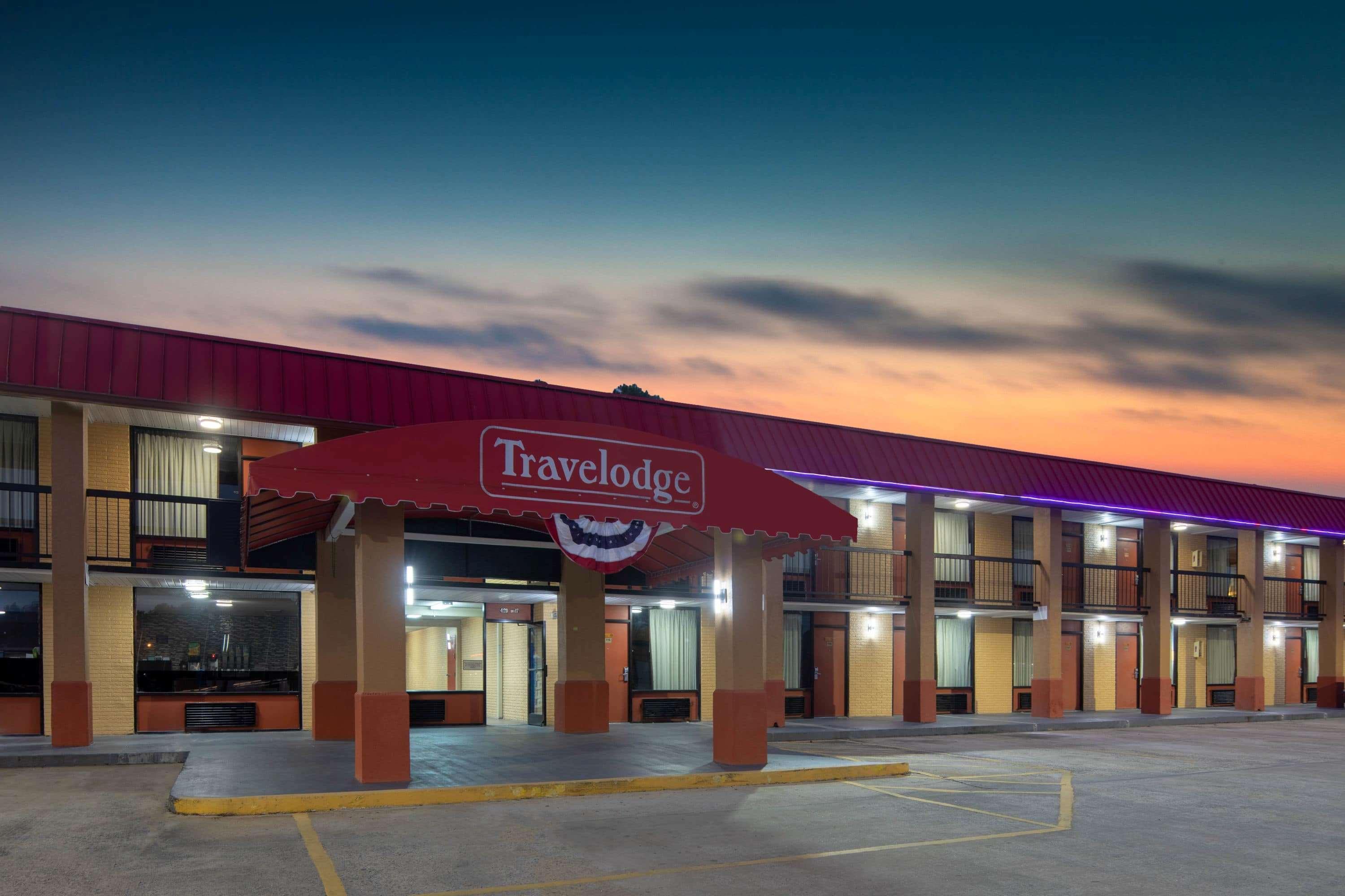 Travelodge By Wyndham Savannah Area/Richmond Hill Ngoại thất bức ảnh